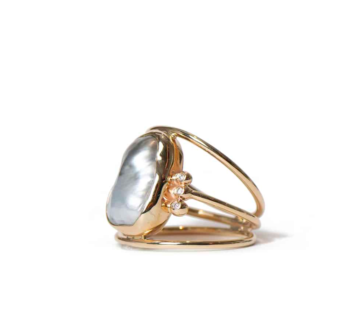 Athena guld ring med Tahiti perle og brillanter